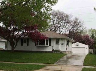 190 36th Ave NW, Rochester, MN 55901