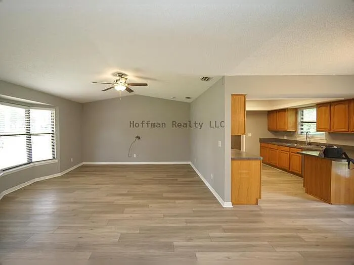 6005 Christy Ln — Photo 13