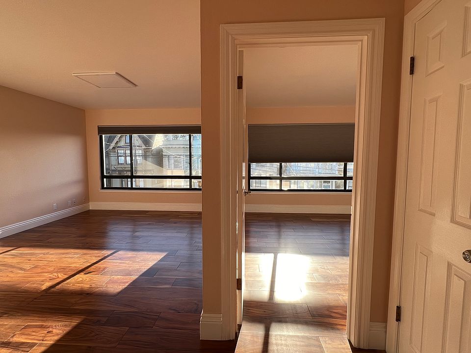 1st image of 274 12th Ave Floor 3