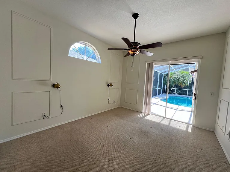 9639 Fox Hearst Rd — Photo 40