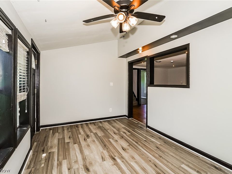 311 Elyria Ave, Amherst, OH 44001 Zillow