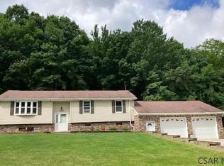 157 Oak Hill Dr, Friedens, PA 15541