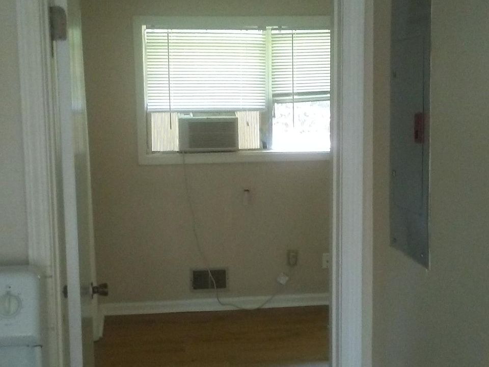 2nd image of 7479 W Lake Dr APT 7