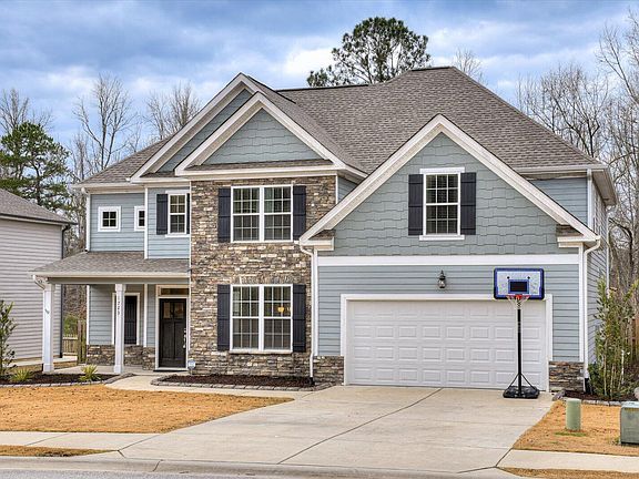 3rd image of 1723 Davenport Drive