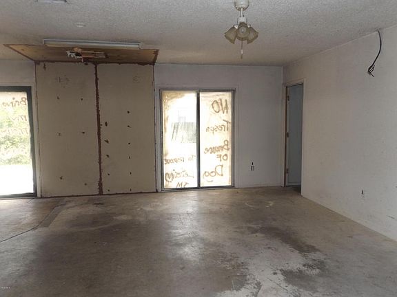 5th image of 1684 Agnes Ave SE