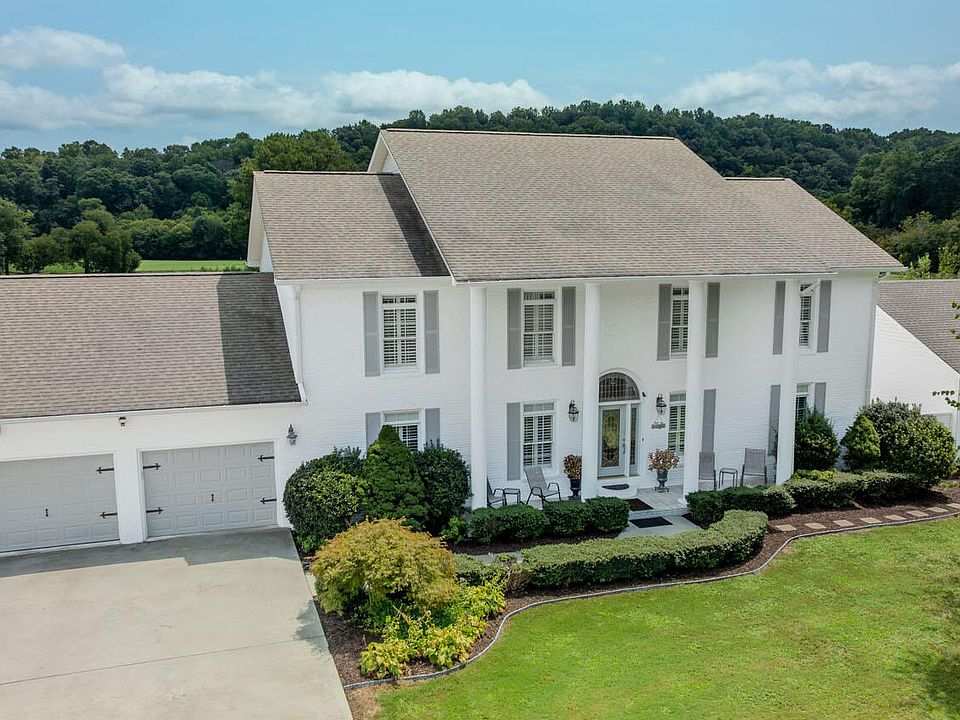 1st image of 149 Golf Course Ln