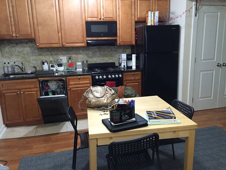 1713 N Willington St #1 — Photo 2