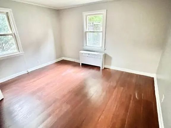5th image of 477 Tremont Ave #2