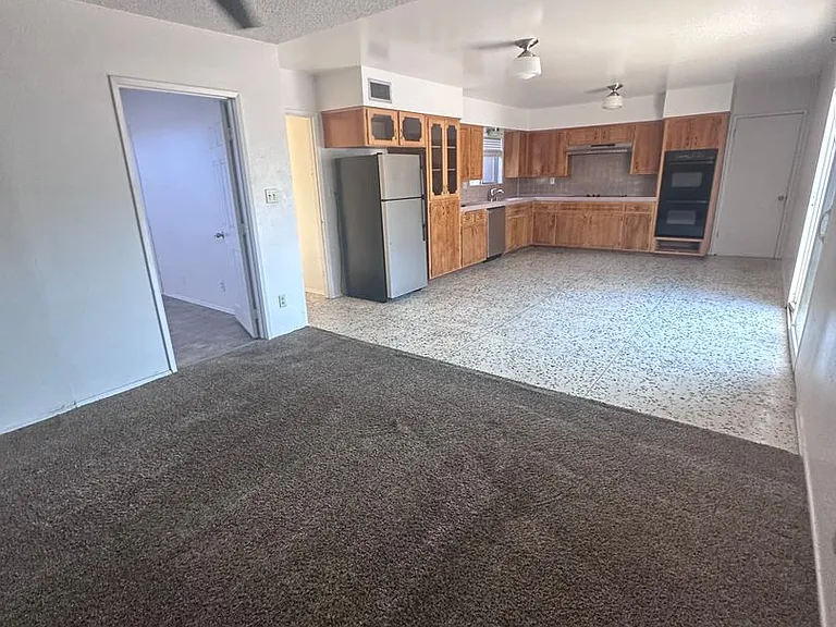 5140 Catoctin Dr — Photo 5