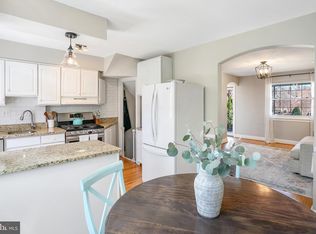 1120 Portner Rd, Alexandria, VA 22314