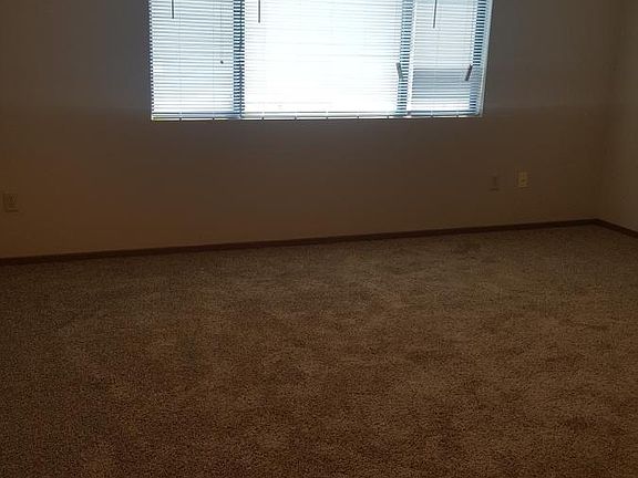 3rd image of 663 Faidley Pl APT 4