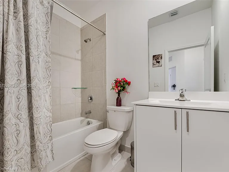 23105 SW 128th Pl #23105 — Photo 13
