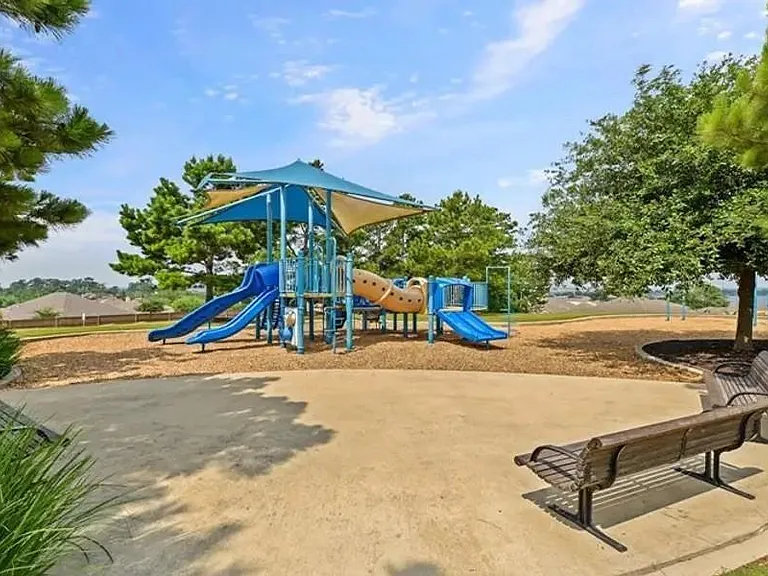 12246 Antilles Ln — Photo 40