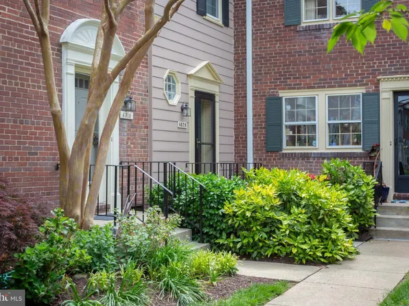 4820 Bradley Blvd #208, Chevy Chase, MD 20815