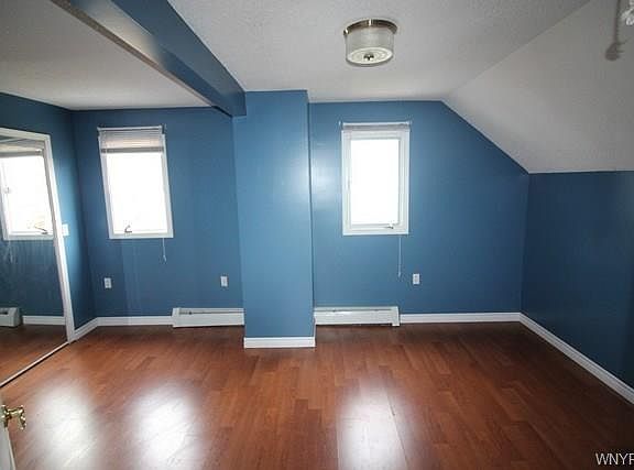 5th image of 3514 North Ave