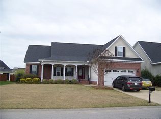 4016 Whisper Wood Dr, Fayetteville, NC 28306