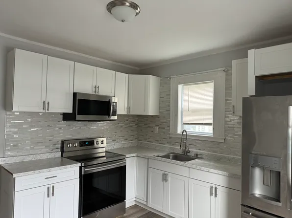 37 Reynolds Ave #37, Providence, RI 02905