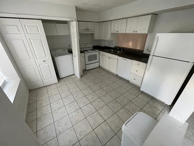 9626 Vinca Cir — Photo 2