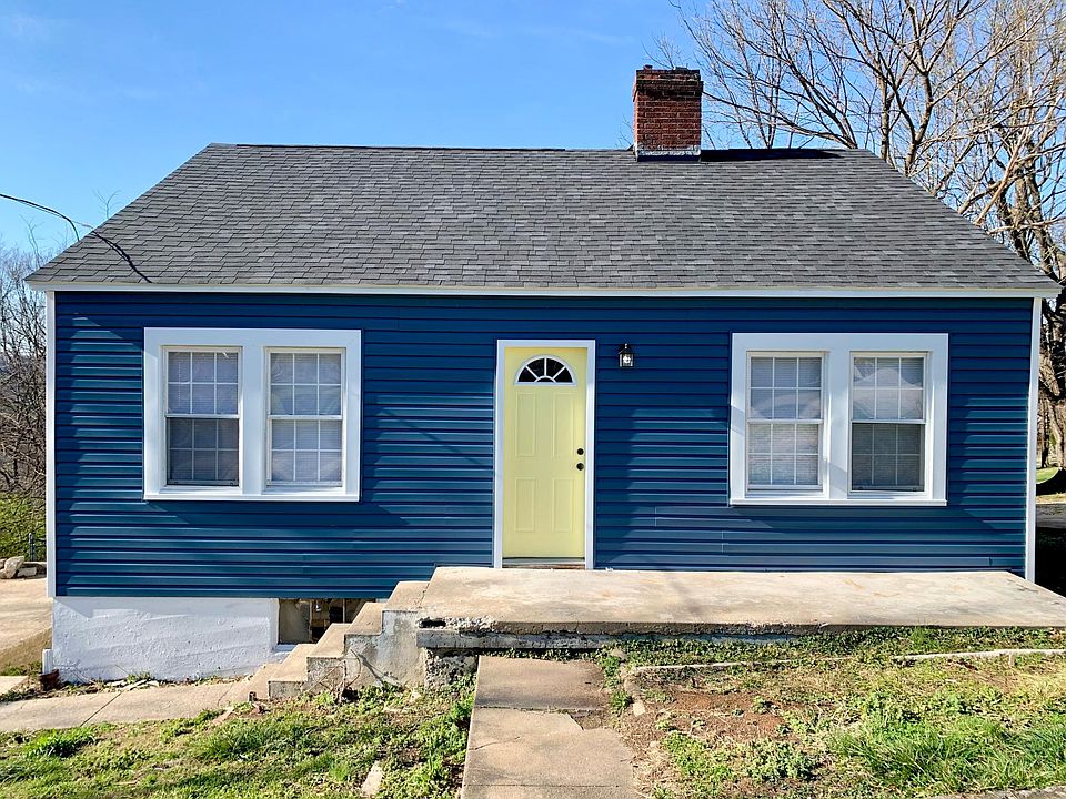 1st image of 624 Blackburn Ave