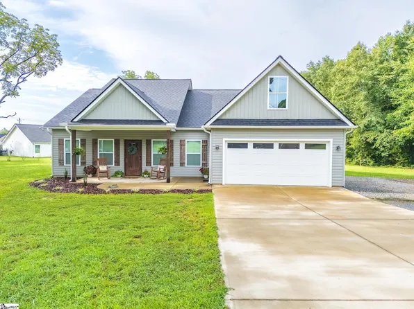 3807 Camp Rd, Greer, SC 29651