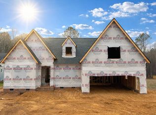 935 Lynch Rd, Selma, NC 27576