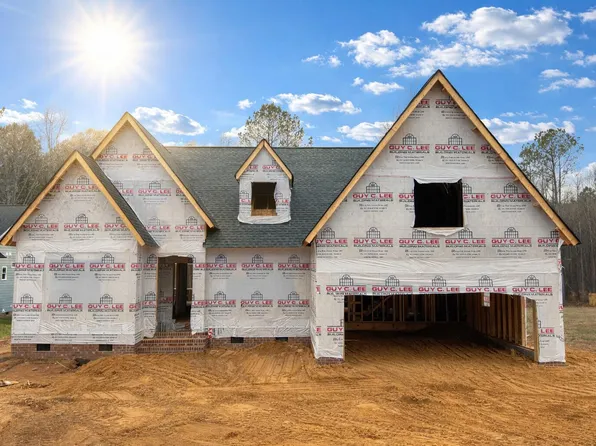 935 Lynch Rd, Selma, NC 27576