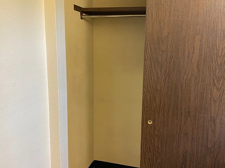 200 Connell Ave — Photo 14