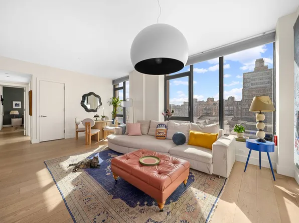 251 1st St APT 4F, Brooklyn, NY 11215