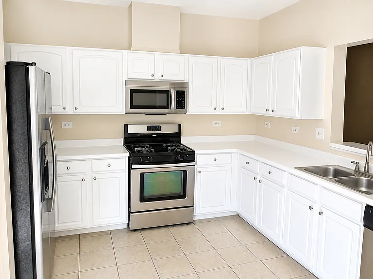 1787 Whirlaway Ct — Photo 9