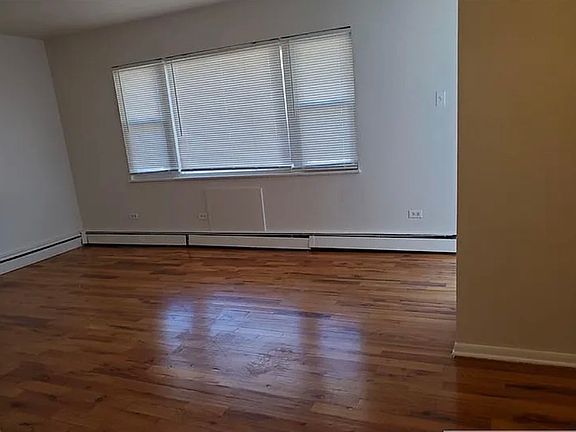 4th image of 7948 S Dobson Ave #1D