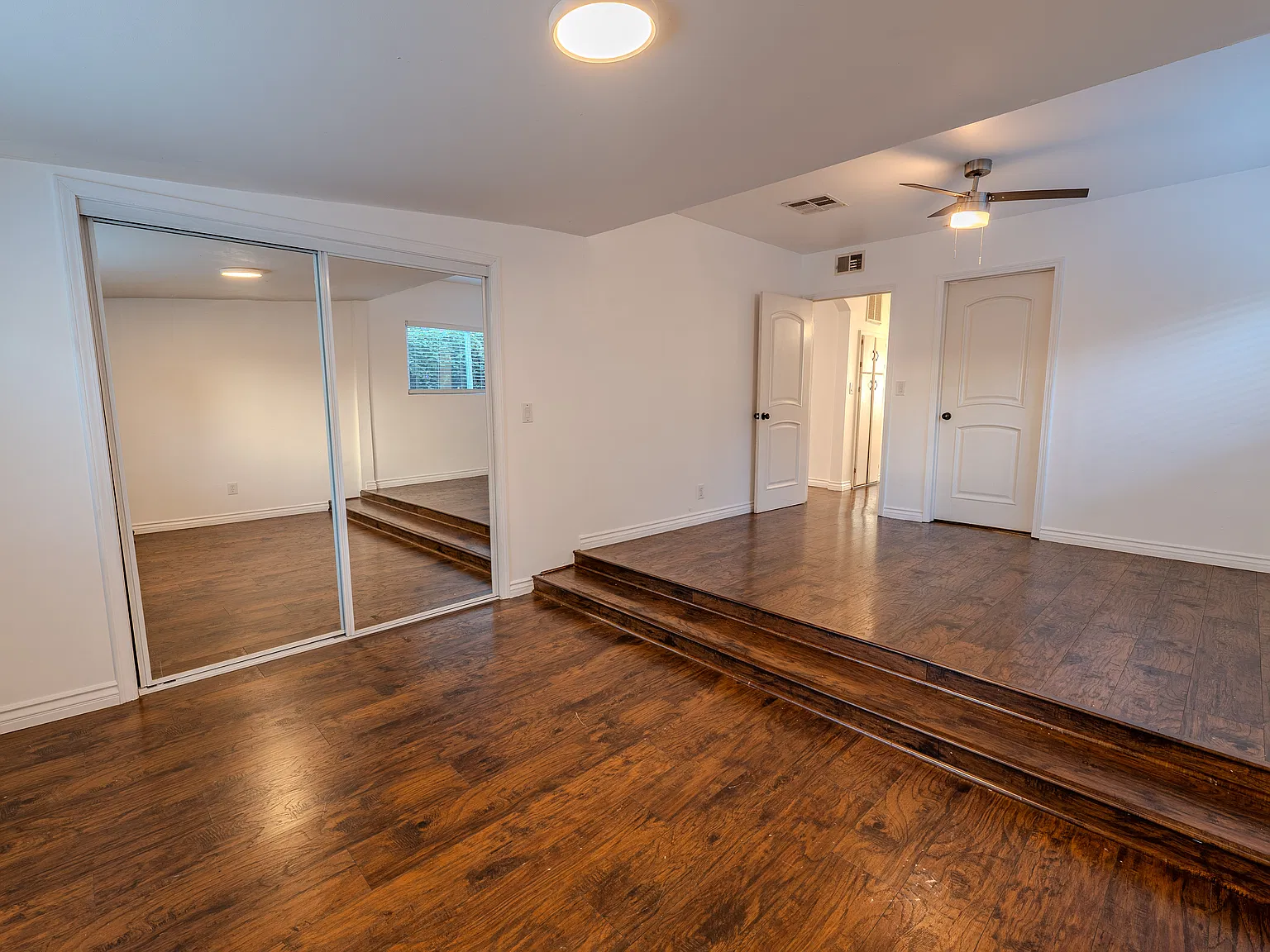 3 bed, 1525 sqft, $4,500 — Photo 4