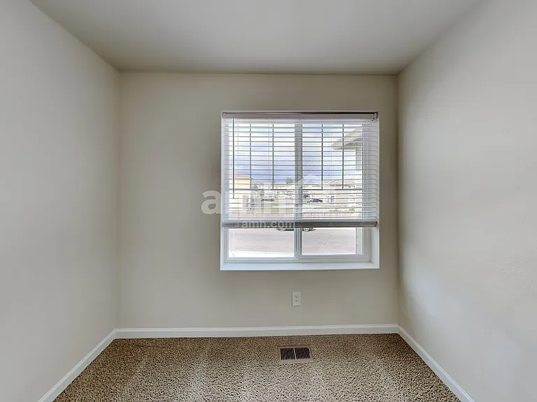18955 Lipoma Ave E — Photo 11