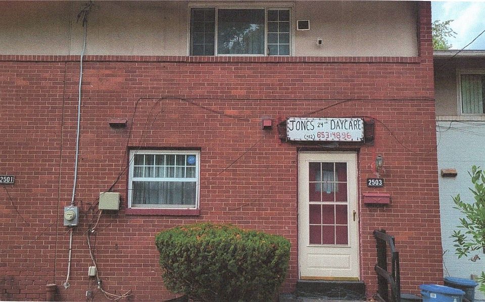 1st image of 2503 E Park Hill Dr