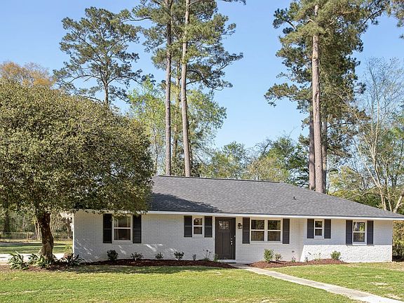 2nd image of 8143 Fairlane Dr