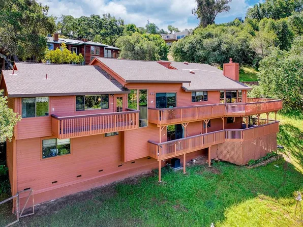 21 Forrest Road, Novato, CA 94947