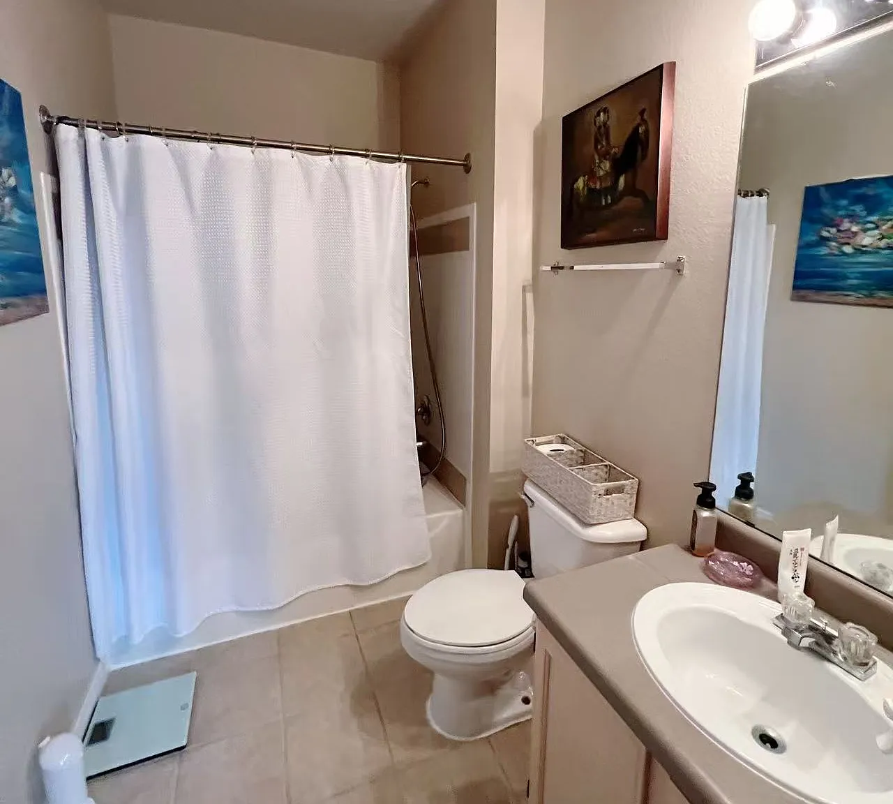 2 bed, 2.5 bath, 1648 sqft, $2,100 — Photo 2
