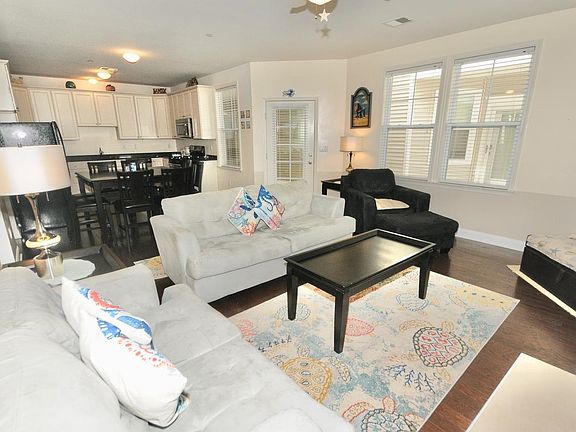 4th image of 4009 Landis Ave Unit 6