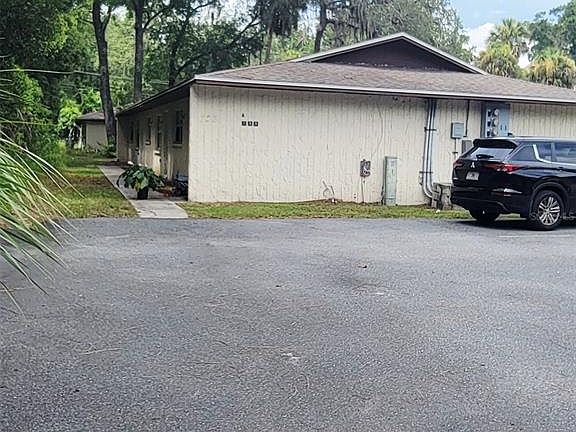 5th image of 753 NE 9th St
