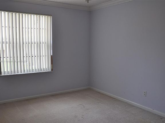 4th image of 3251 SW 173rd Ter