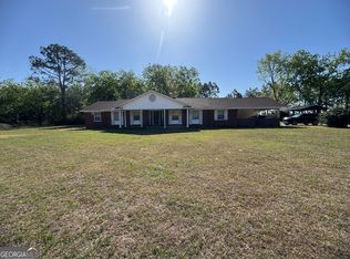 7290 Nevils Groveland Rd, Pembroke, GA 31321