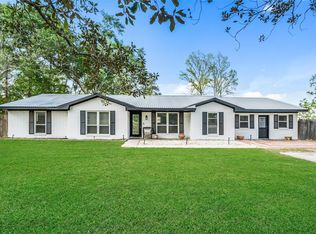 7457 County Line Rd, Willis, TX 77378