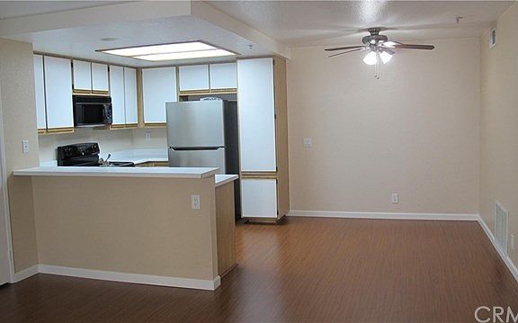 4th image of 2800 Keller Dr APT 40