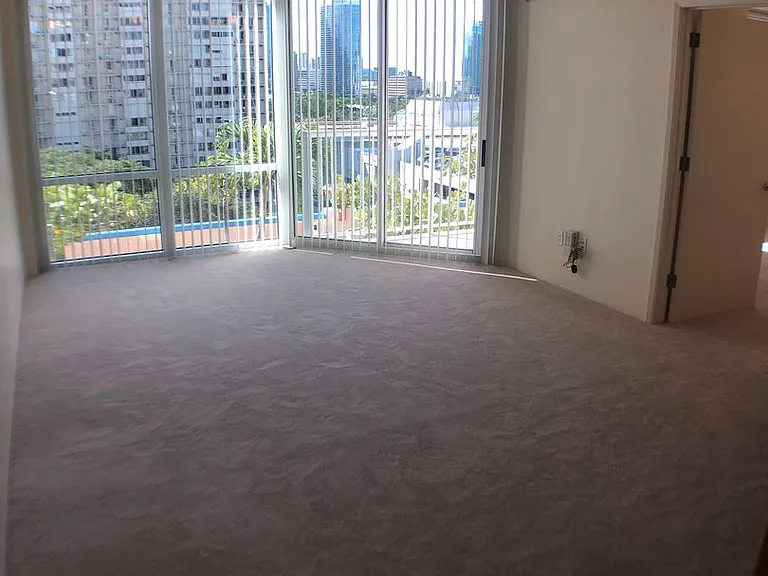 801 S King St #1011 — Photo 6