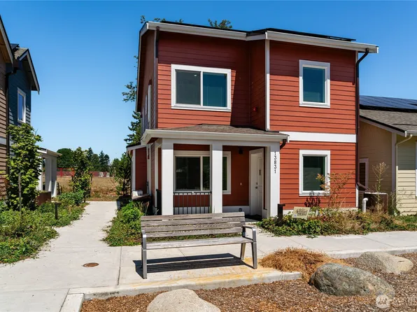 13831 32nd Lane S, Tukwila, WA 98168