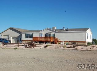 1424 M Rd, Loma, CO 81524