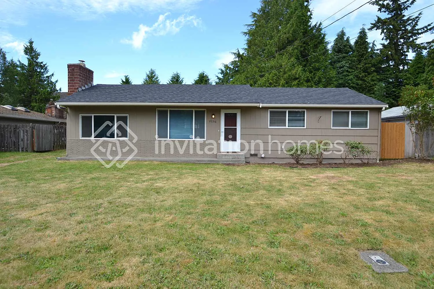 20316 73rd Ave W Lynnwood, WA 98036 — Photo 1