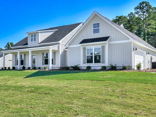 1686 Pine Ridge Dr N, Hephzibah, GA 30815