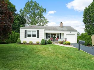 86 Beacon Hill Rd, Ardsley, NY 10502