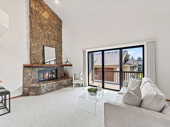 2nd image of 501 Manhattan Dr #202B