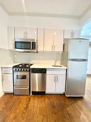 Rented by Compass | media 13